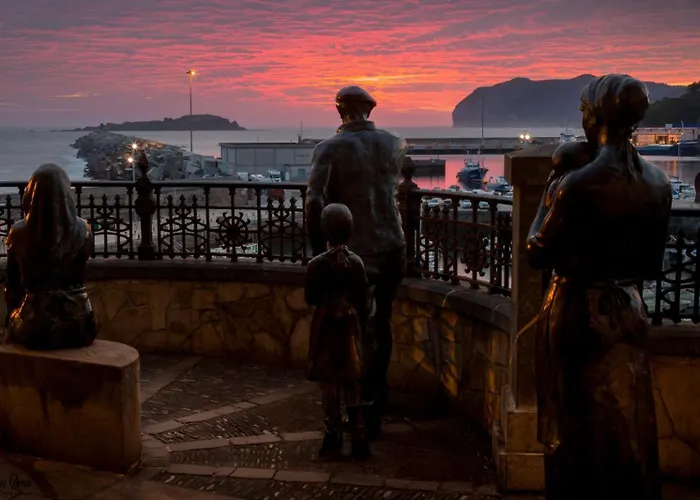 Eguzkilore - Marinero Vistas Al Mar * Bermeo